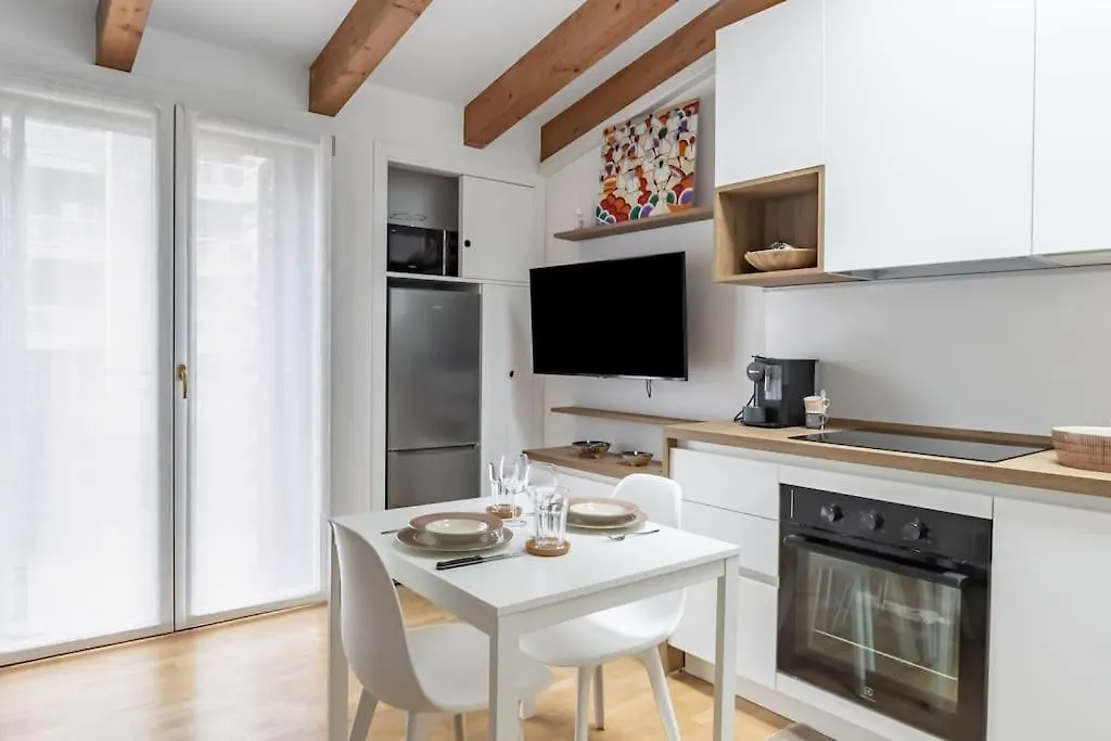 Rovetta 14 - Milan City - By Host4U Apartment